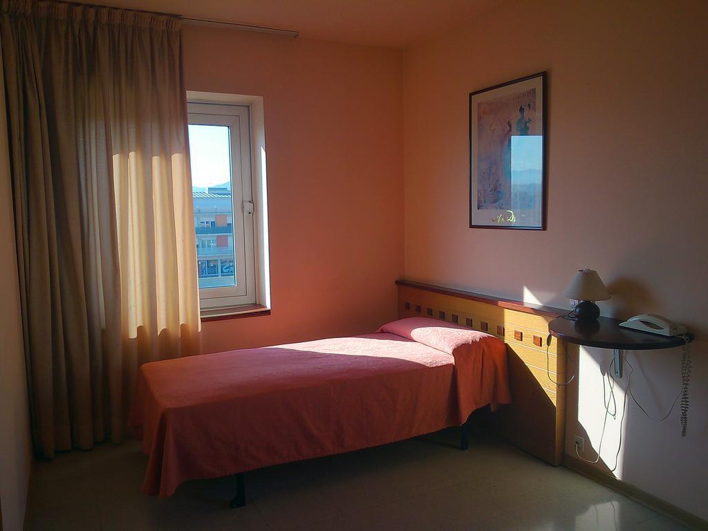Hotel Montmeló 2* Montmeló