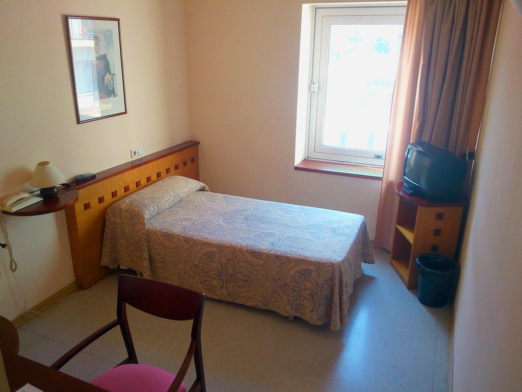 Hotel Montmelo Hotel