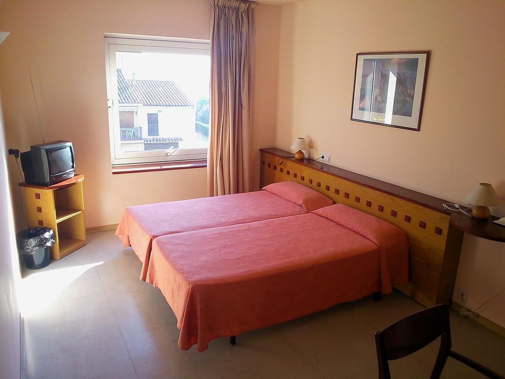 Hotel Montmeló 2*