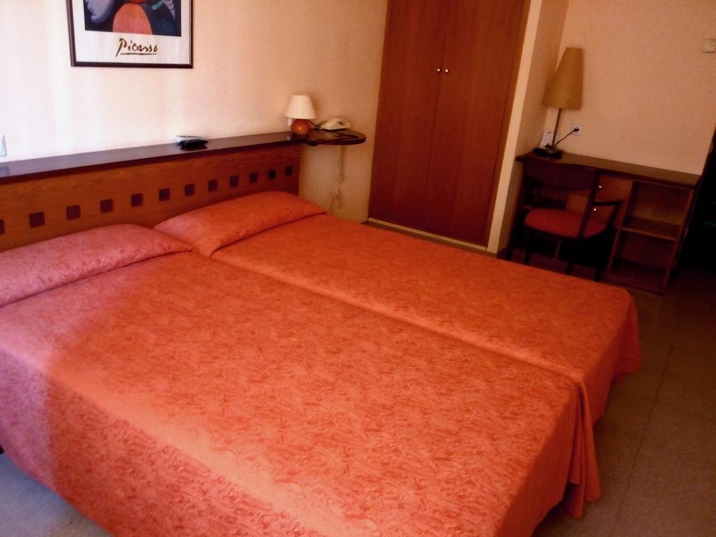 Hotel Montmelo