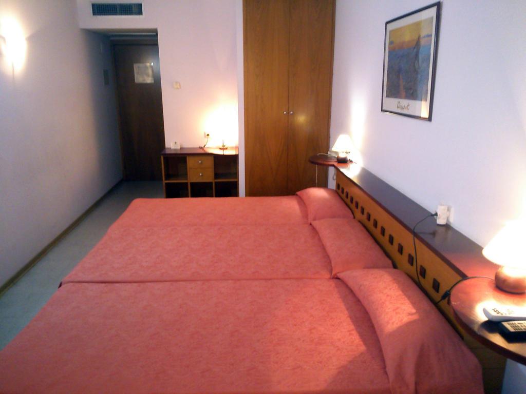 Hotel Montmeló Montmeló