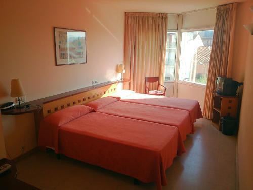 Hotel Montmeló 2* Montmeló